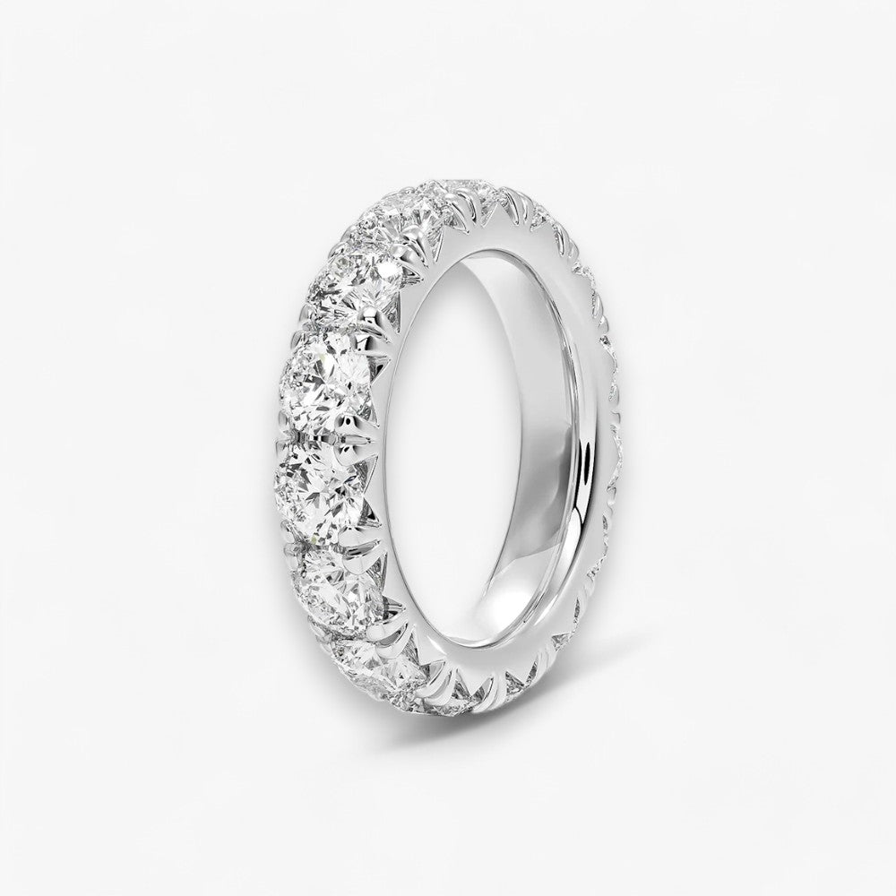 CRYSTAL white gold
