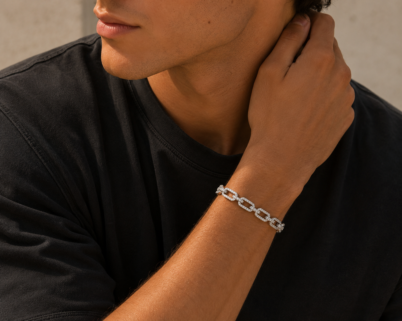 Exklusiv Armband 5E888 in Weißgold – weitere Produktansicht von NÓIR Diamonds