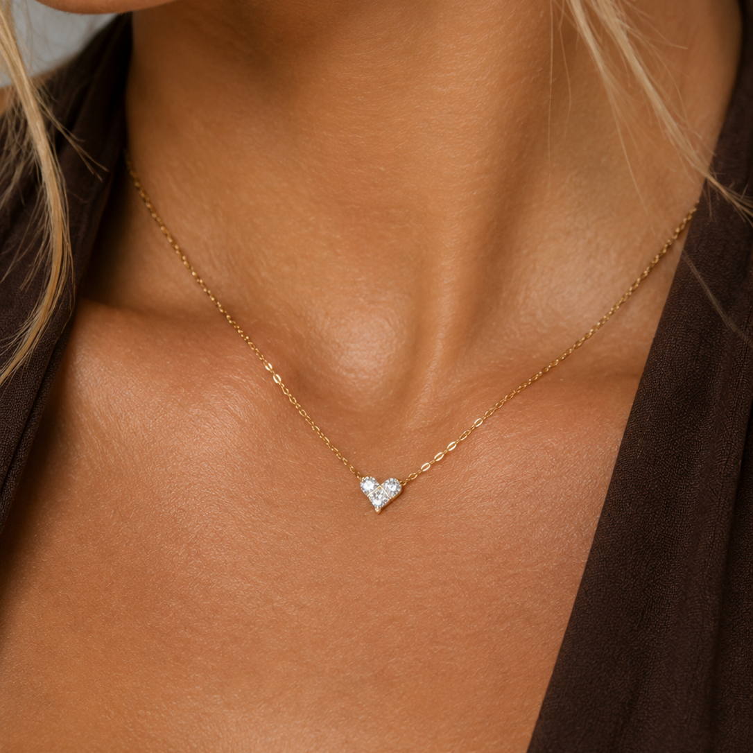 Herz Collier 4I705 in Gelbgold – weitere Produktansicht von NÓIR Diamonds