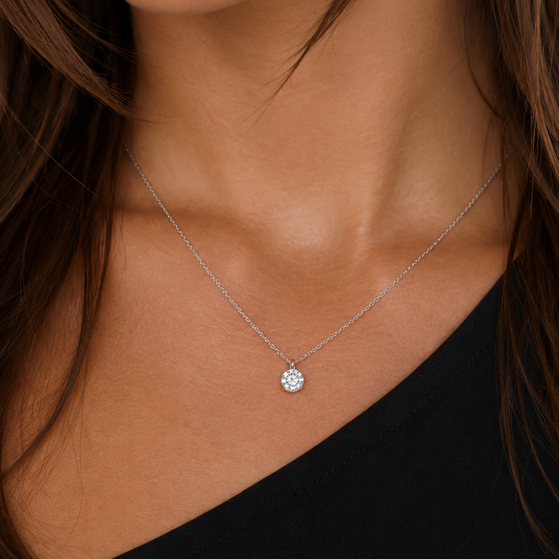 Dancing Diamond Collier von NÓIR Diamonds – weitere Produktansicht