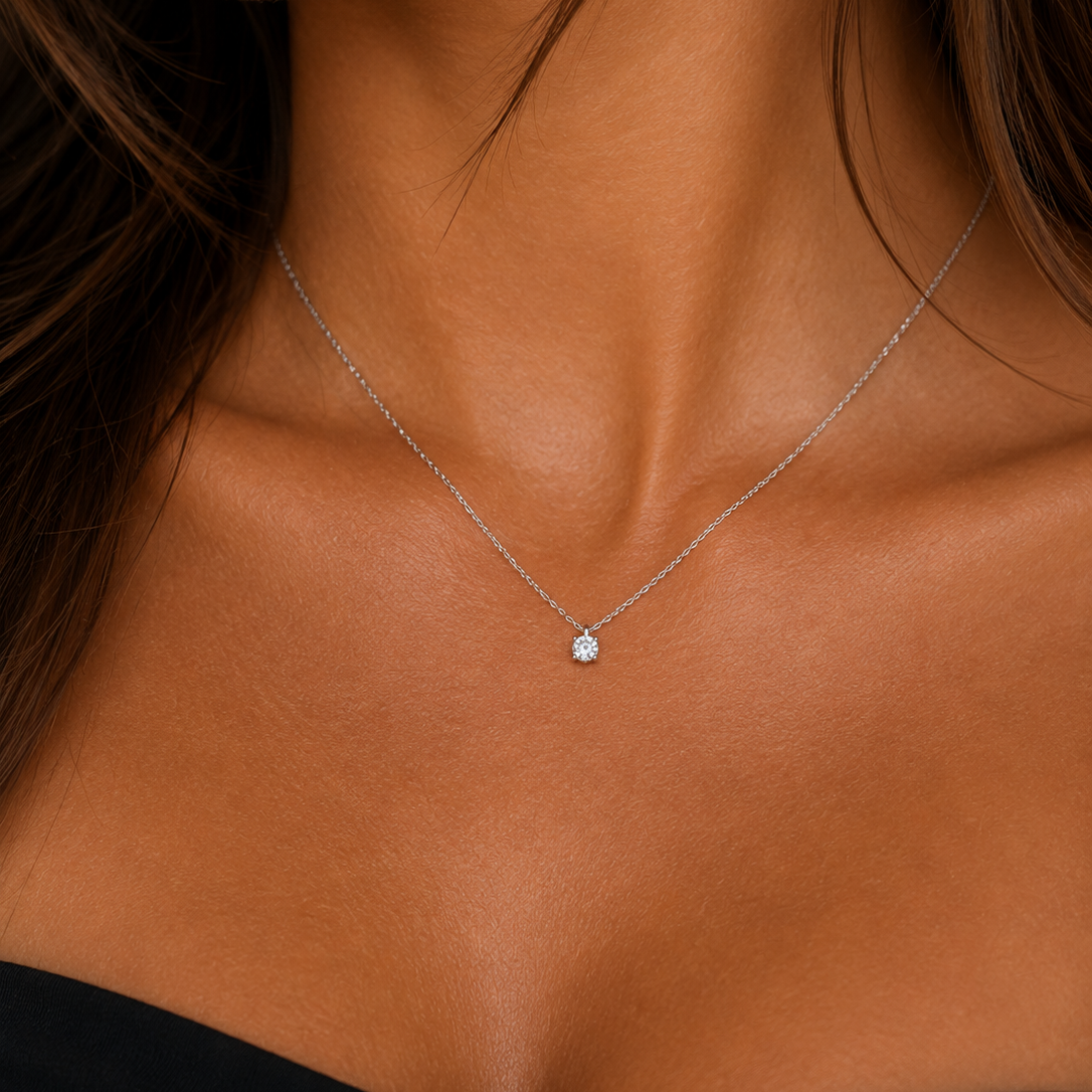 Solitaire Collier 4E914 in Weißgold – weitere Produktansicht von NÓIR Diamonds