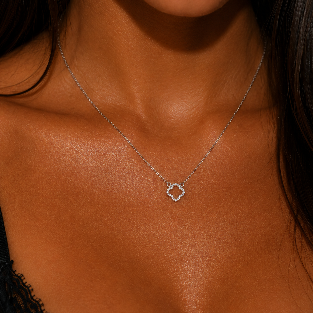 Modern Woman Collier 4L765 in Weißgold – weitere Produktansicht von NÓIR Diamonds