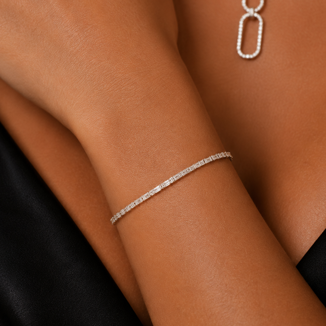 Tennisarmband 5G669 in Weißgold – weitere Produktansicht von NÓIR Diamonds