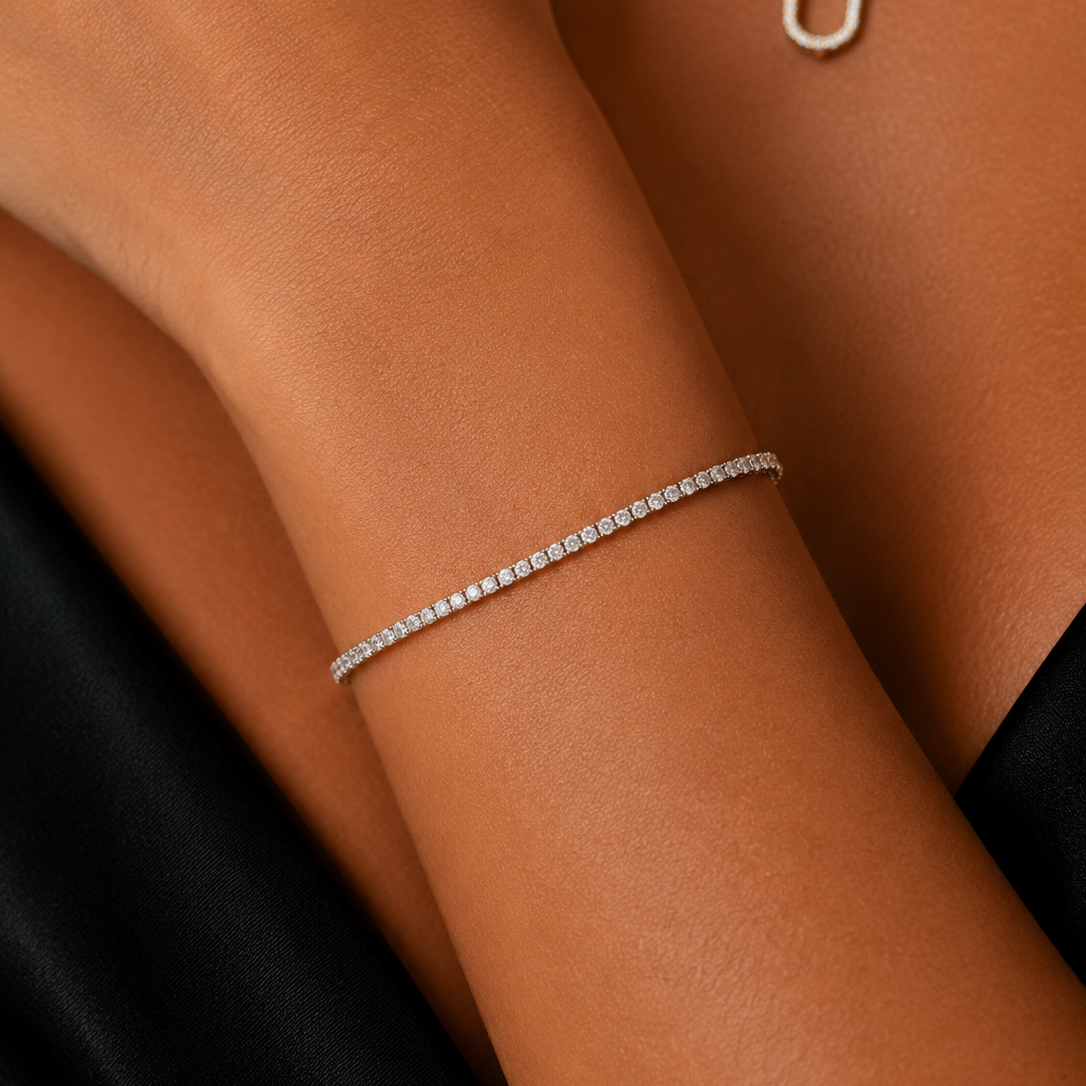 Tennisarmband in Weißgold von NÓIR Diamonds – weitere Produktansicht