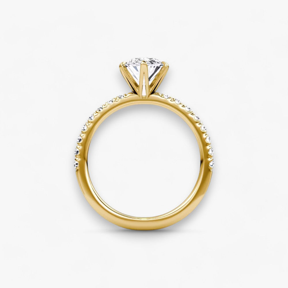 CLAIR (Oval Gelbgold mit Pave LABGROWN)