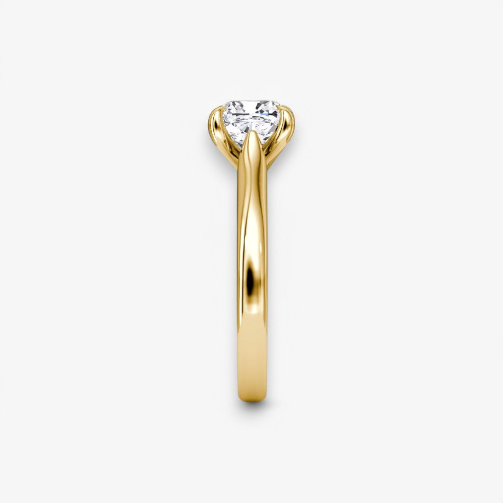 CELINÉ (Cushion Gelbgold ohne Pave natürlicher Diamant)