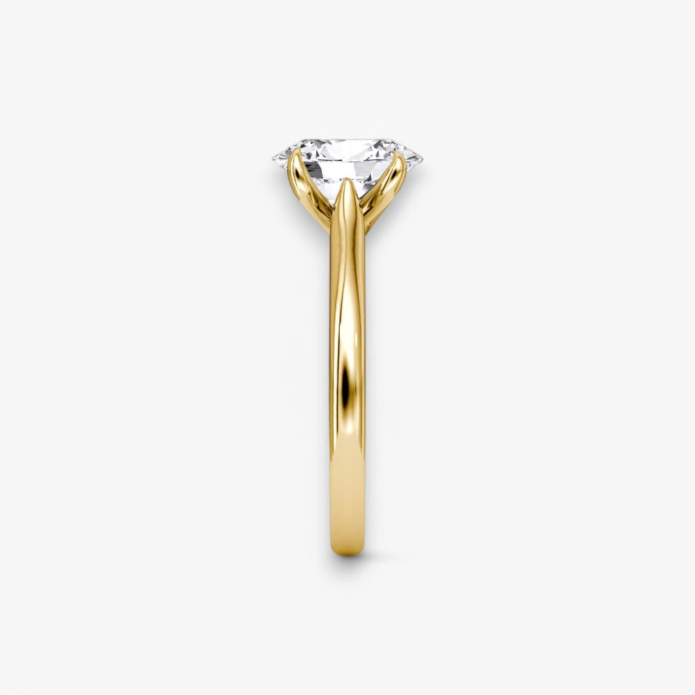CELINÉ (Oval Gelbgold ohne Pave natürlicher Diamant)