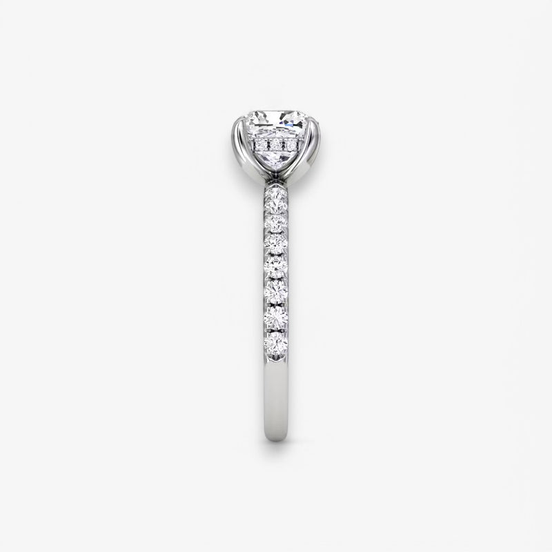 AMOUR (Cushion natural diamond white gold with pave)