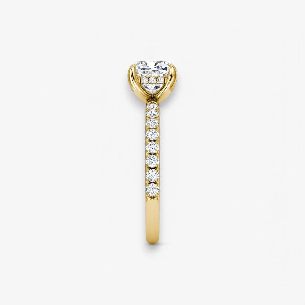 AMOUR (Cushion Gelbgold mit Pave LABGROWN)
