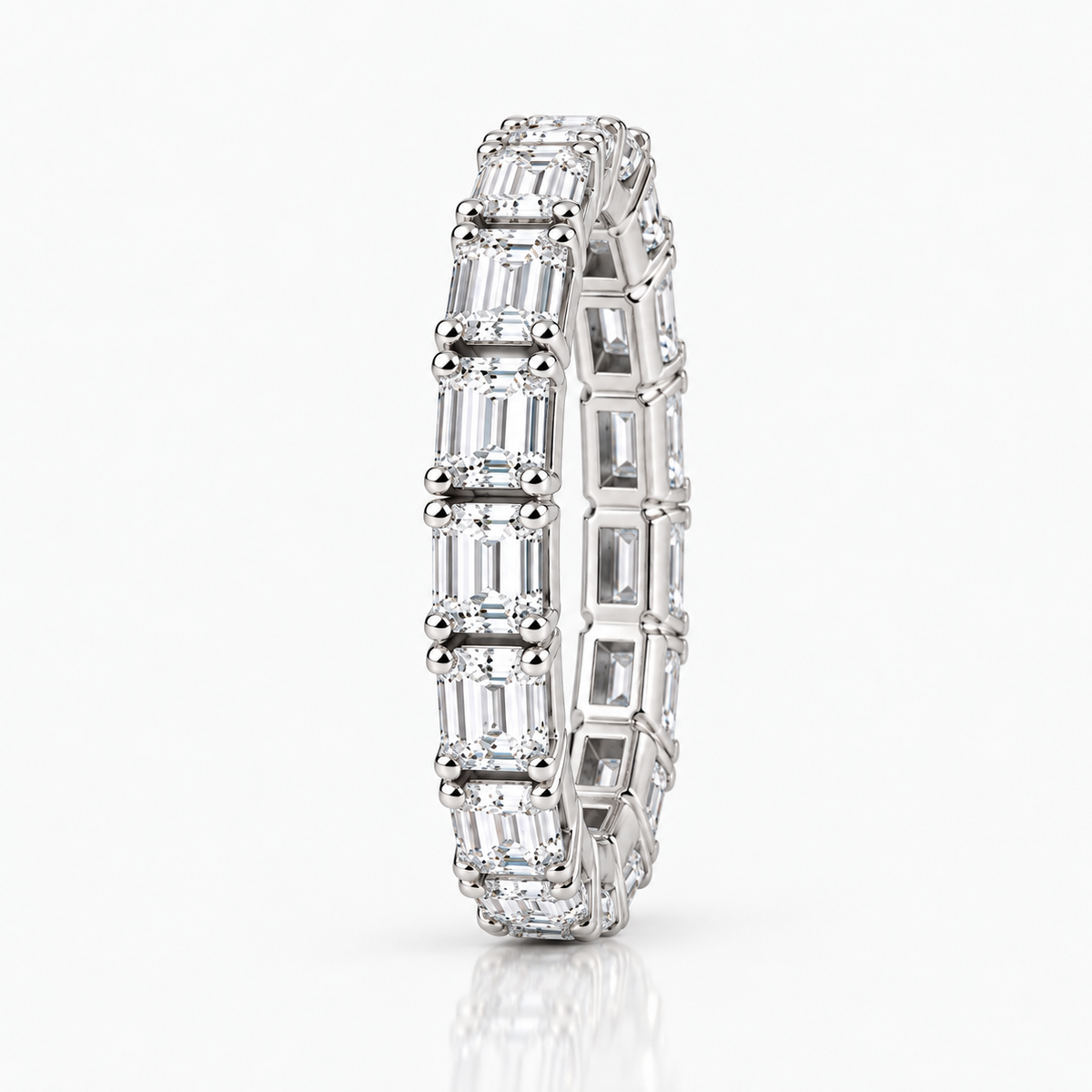 INFINITY Emerald (Ring 18 kt WG)