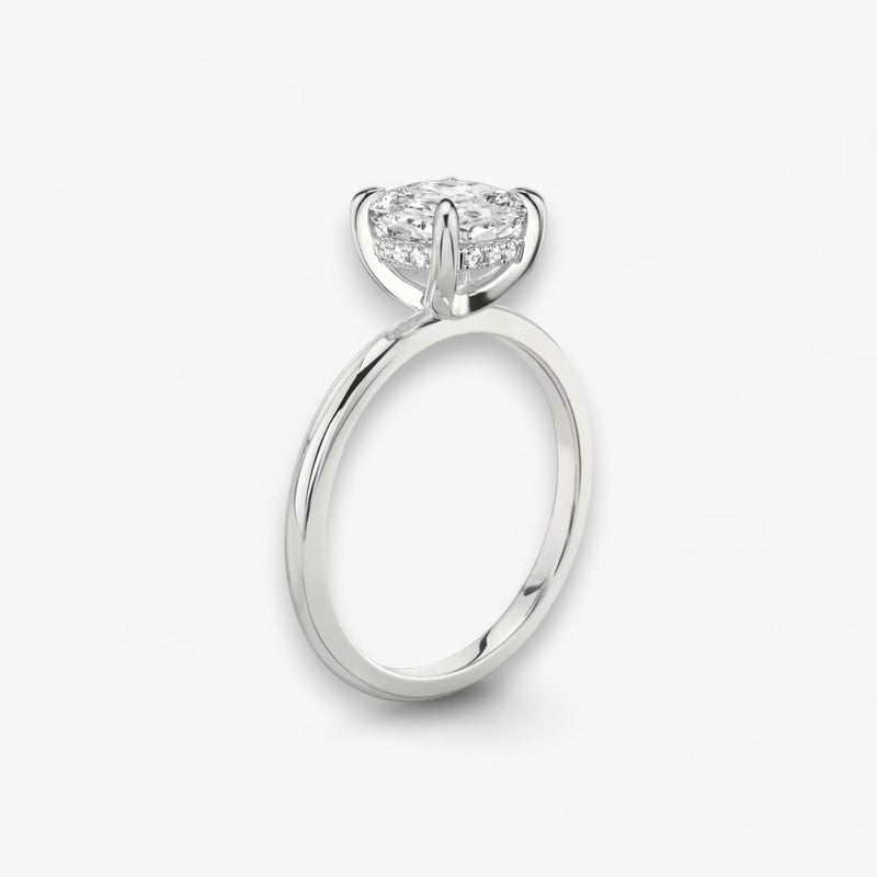 AMOUR (Cushion Platinum without Pave Natural Diamond)