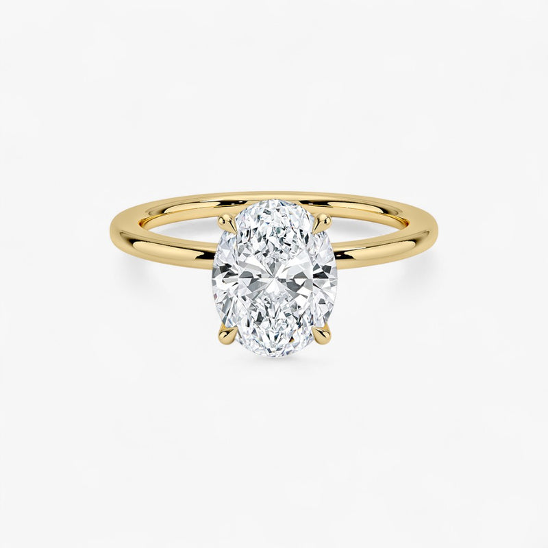 Ovaler Verlobungsring mit 2 Karat Diamant in Gelbgold – edler Solitär in moderner Fassung, perfekte Wahl für den Verlobungsantrag.