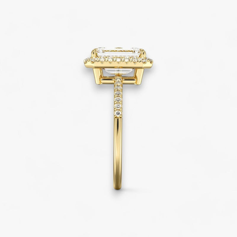 PRESTIGE (Emerald Yellow Gold LABGROWN)
