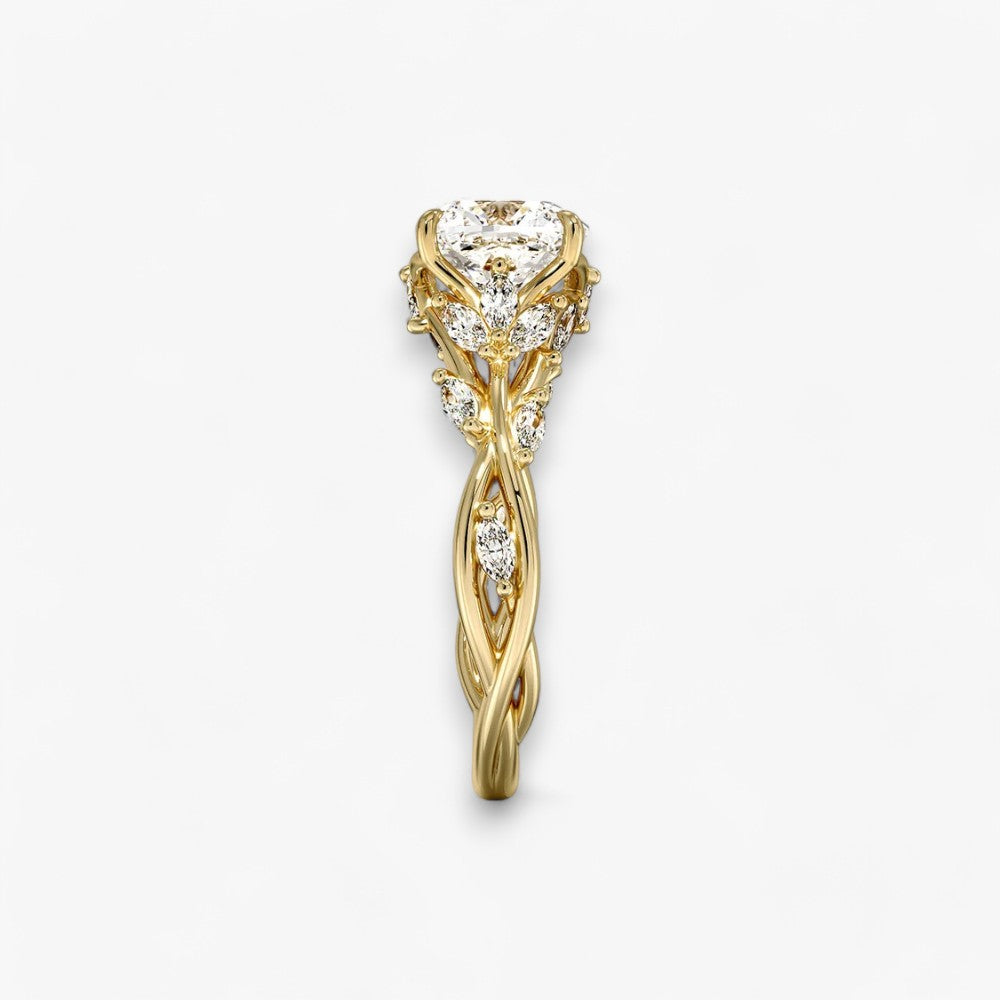 FLEUR (Cushion natural diamond yellow gold)
