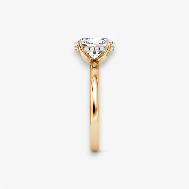 AMOUR (Oval natural diamond rose gold without pave)