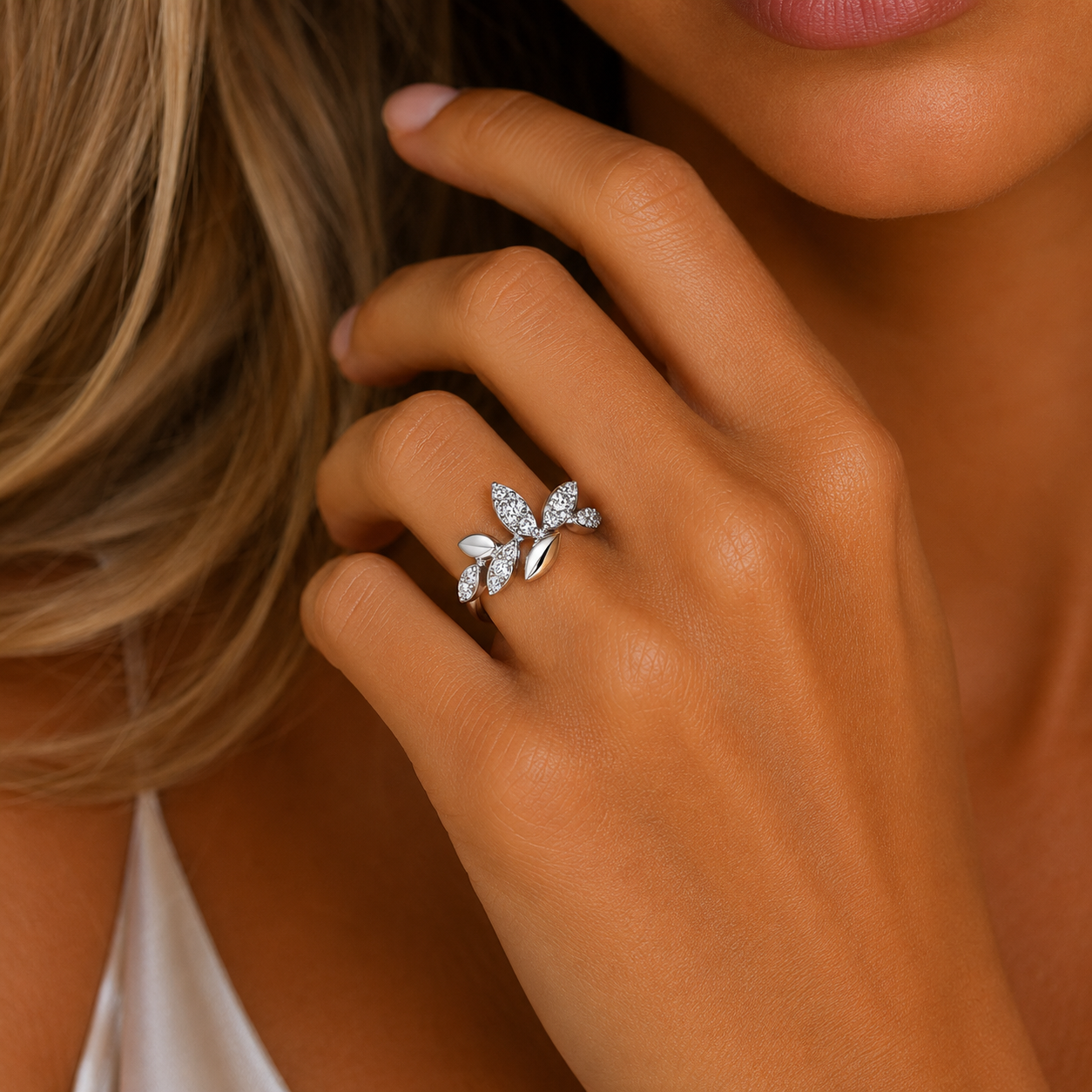 Modern Woman Ring Weißgold - 1JD15