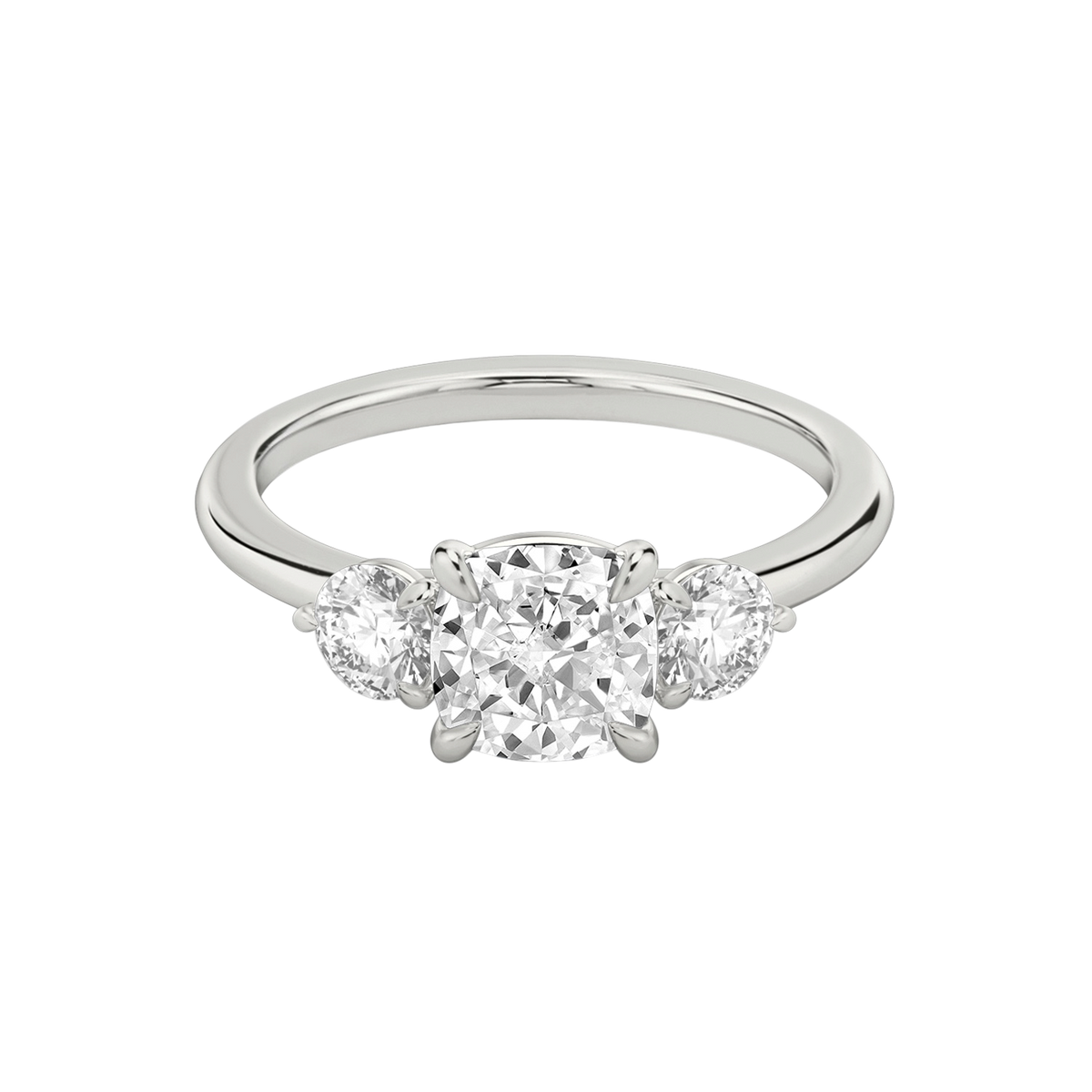 Verlobungsring TRILOGIE, Cushion Weissgold Lab-Grown-Diamant, Seitensteine Rund – Produktansicht | NÓIR Diamonds