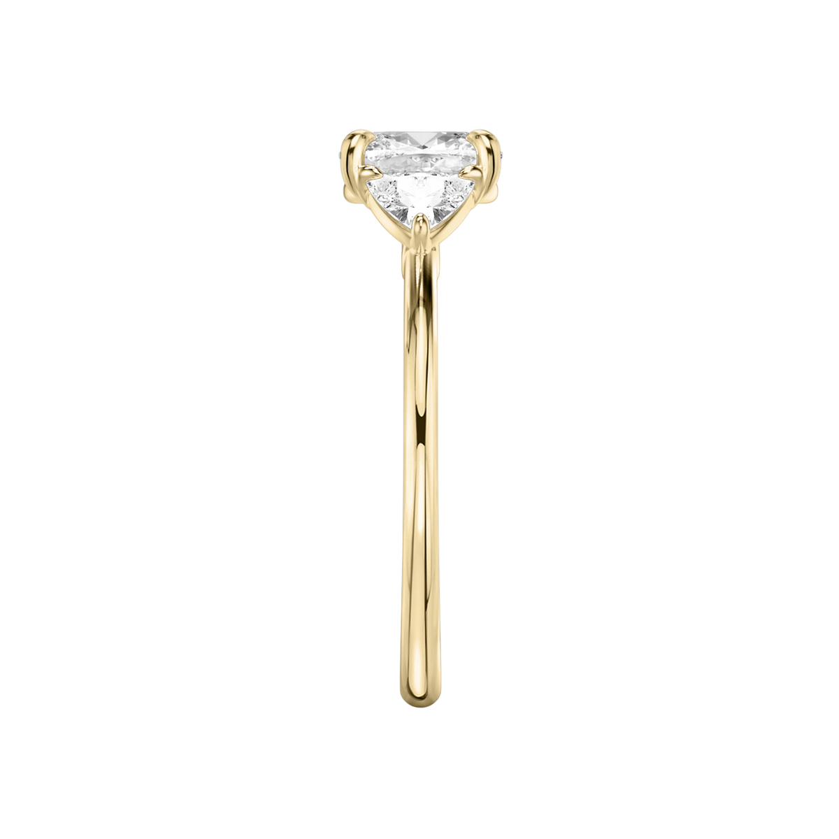 Verlobungsring TRILOGIE, Cushion Gelbgold natürliche Diamanten, Seitensteine Trillant – Ansicht 4 | NÓIR Diamonds