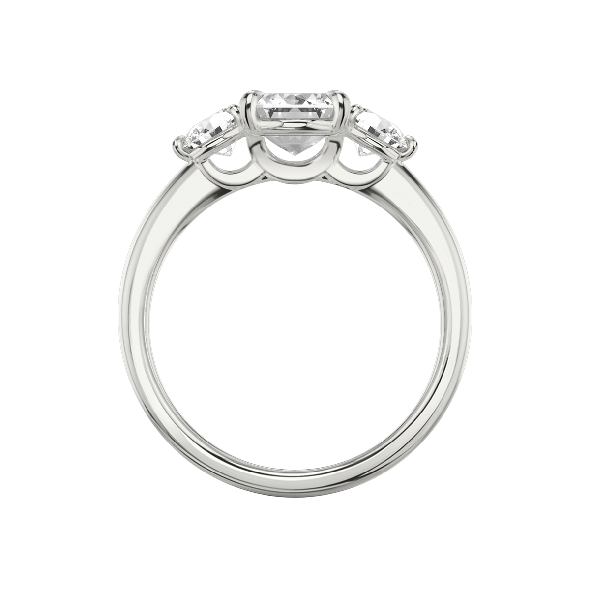 Verlobungsring TRILOGIE, Emerald Platin Lab-Grown-Diamant, Seitensteine Rund – Ansicht 3 | NÓIR Diamonds