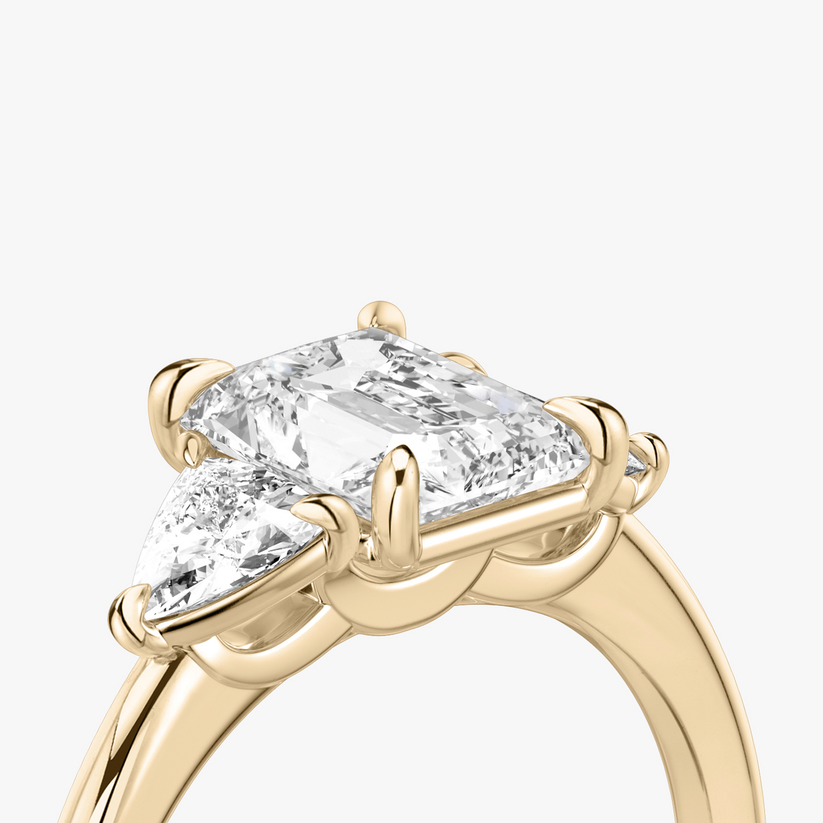 Verlobungsring TRILOGIE, Radiant Rosegold Lab-Grown-Diamant, Seitensteine Trillant – Ansicht 5 | NÓIR Diamonds