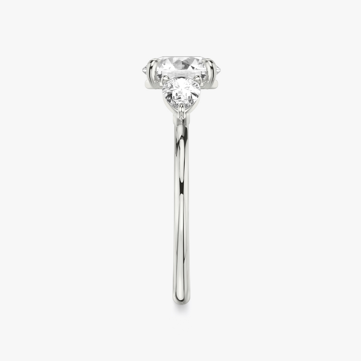 Verlobungsring TRILOGIE, Rund Platin natürliche Diamanten, Seitensteine Tropfen – Ansicht 4 | NÓIR Diamonds