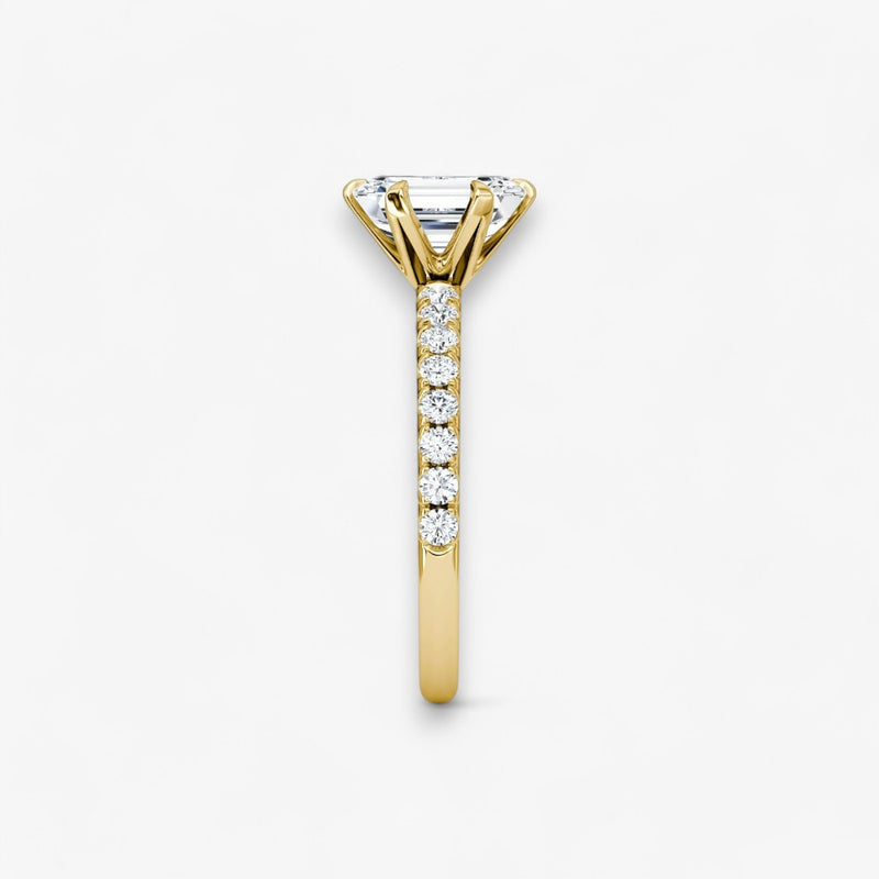 CLAIR (Emerald yellow gold with Pave LABGROWN)