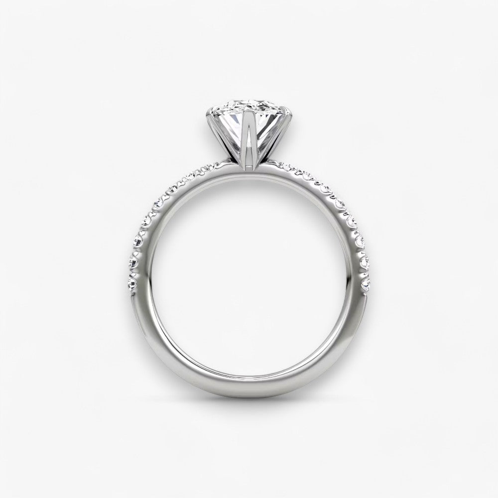 CLAIR (Oval Platin mit Pave LABGROWN)