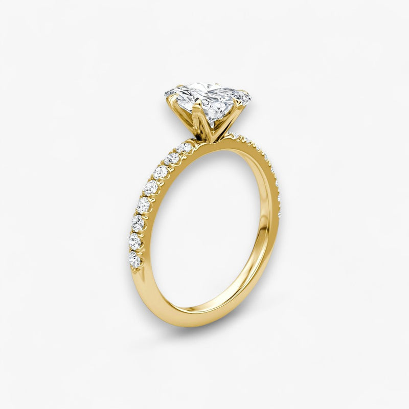 CLAIR (Radiant natural diamond yellow gold with pave)