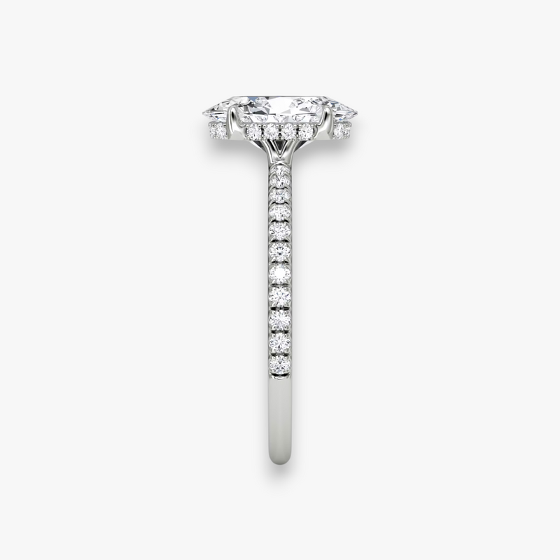 AMOUR (Oval White Gold with Pave LABGROWN)